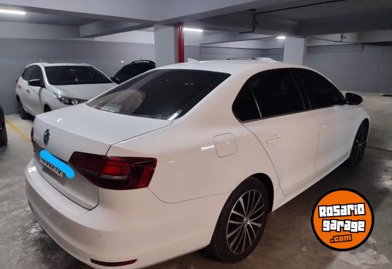 Autos - Volkswagen HIGHLINE DSG 2018 Nafta 102000Km - En Venta