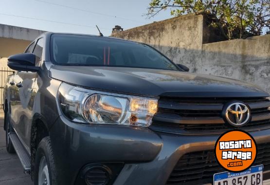 Camionetas - Toyota HILUX 2019 Diesel 68000Km - En Venta