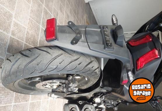 Motos - Bajaj D400 2023 Nafta 0Km - En Venta