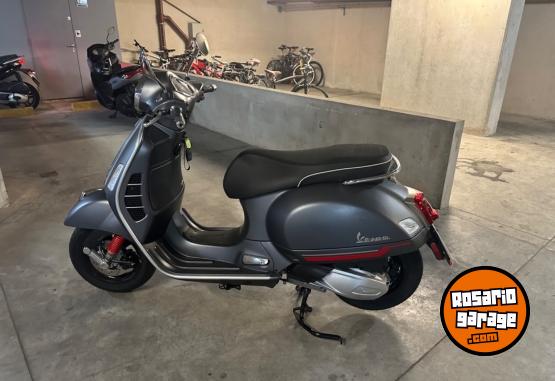 Motos - Vespa GTS 300 SUPER 2022 Nafta 1Km - En Venta