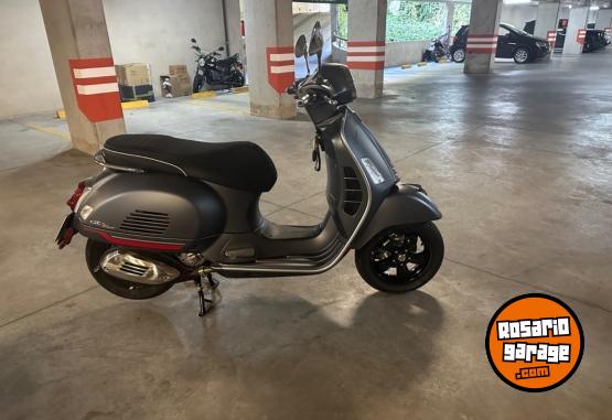 Motos - Vespa GTS 300 SUPER 2022 Nafta 1Km - En Venta