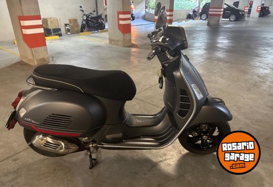 Motos - Vespa GTS 300 SUPER 2022 Nafta 1Km - En Venta