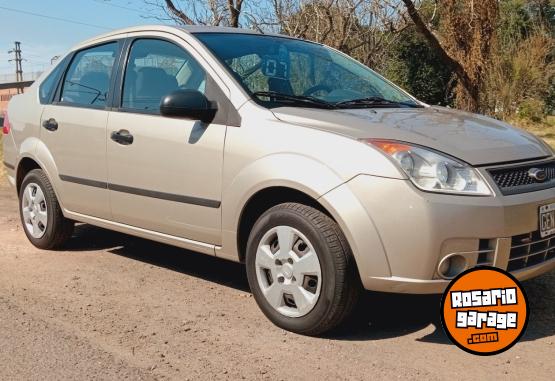 Autos - Ford Fiesta 1.6L Amb Max 2007 Nafta 140000Km - En Venta