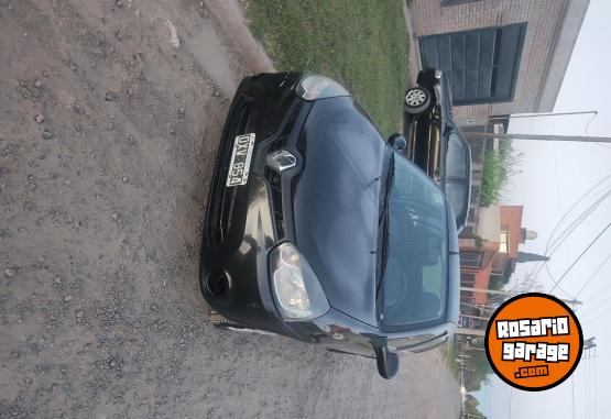 Autos - Renault Clo confort pack sat 1.2 2015 Nafta 160000Km - En Venta