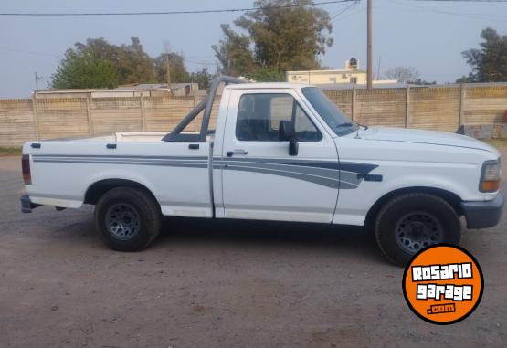 Camionetas - Ford F100 1998 Diesel 250Km - En Venta