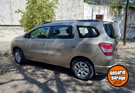 Autos - Chevrolet Spin 2013 GNC 206000Km - En Venta