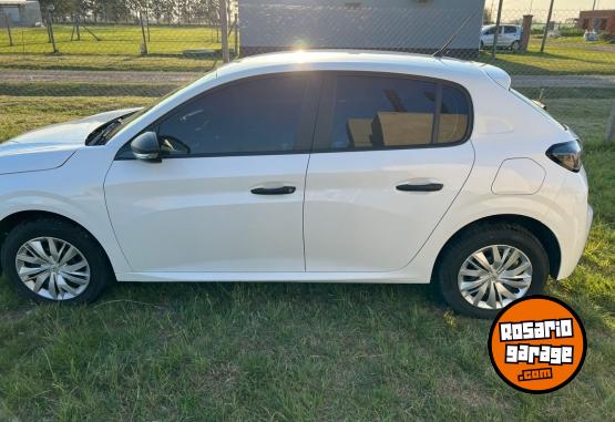 Autos - Peugeot 208 1.2 like 2021 Nafta 17600Km - En Venta