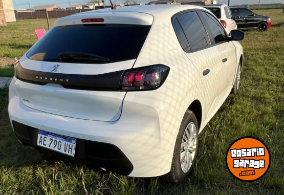 Autos - Peugeot 208 1.2 like 2021 Nafta 17600Km - En Venta