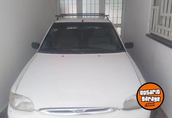 Autos - Ford CLX 1.8 1998 GNC 111111Km - En Venta