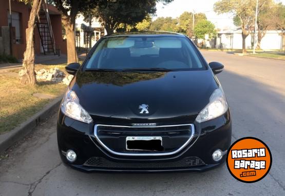 Autos - Peugeot 208 allure 1.6 2013 Nafta 133000Km - En Venta