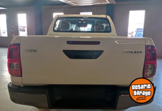 Camionetas - Toyota Hilux DX Pack 2024 Diesel 0Km - En Venta