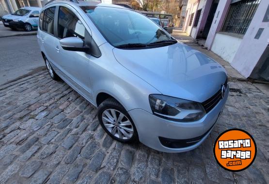 Autos - Volkswagen Suran 2011 Nafta 90000Km - En Venta