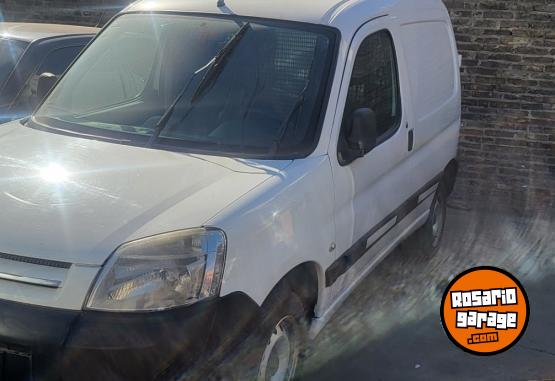 Utilitarios - Citroen Berlingo 2011 Nafta 90000Km - En Venta