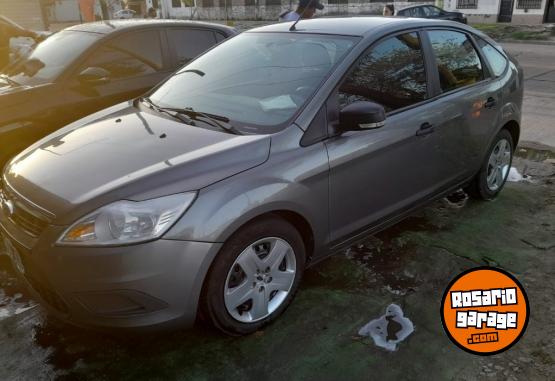 Autos - Ford FOCUS 2013 Nafta 210000Km - En Venta