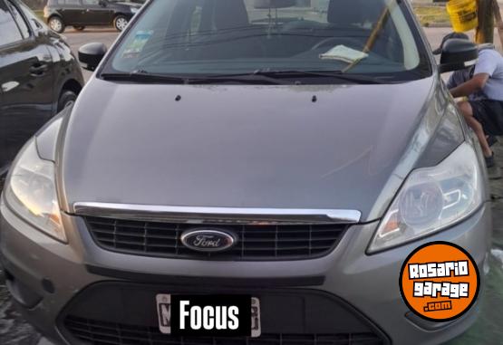 Autos - Ford FOCUS 2013 Nafta 210000Km - En Venta