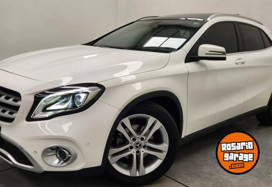 Autos - Mercedes Benz Gla 200 2018 Nafta 107000Km - En Venta