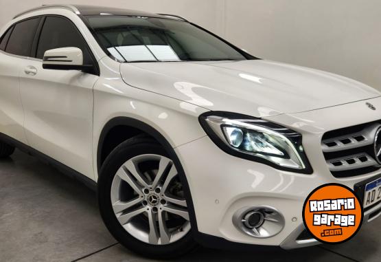 Autos - Mercedes Benz Gla 200 2018 Nafta 107000Km - En Venta