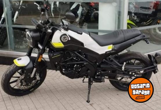 Motos - Benelli Leoncino 250 2023 Nafta 50Km - En Venta