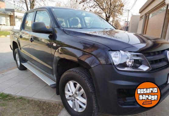 Camionetas - Volkswagen VENDO AMAROK DC TDI 140 C 2021 Diesel 25000Km - En Venta