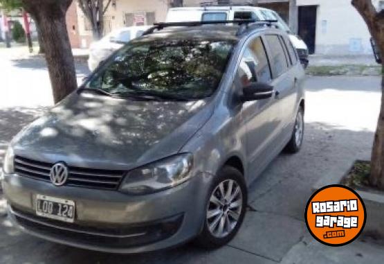 Autos - Volkswagen Suran trendline 2012 Nafta 144000Km - En Venta