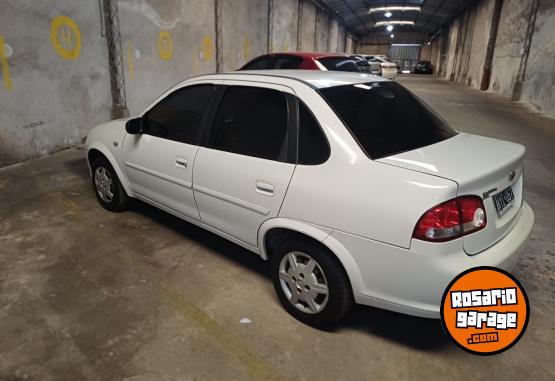 Autos - Chevrolet Clasic 4 puertas AA+Dir 1 2012 Nafta 180000Km - En Venta