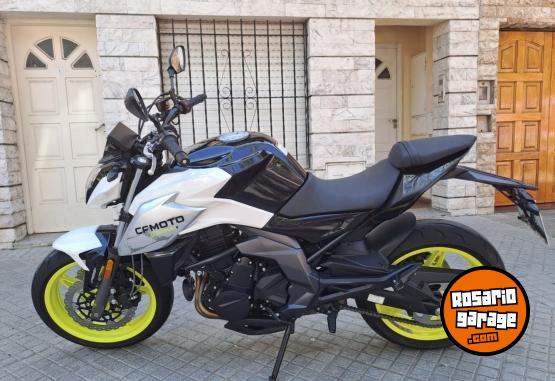 Motos - CF NK 650 2023 Nafta 18000Km - En Venta