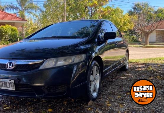 Autos - Honda Civic 2009 Nafta 260000Km - En Venta