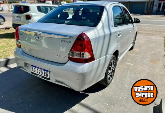 Autos - Toyota Etios XLS Pack 1.5 2023 Nafta 11000Km - En Venta