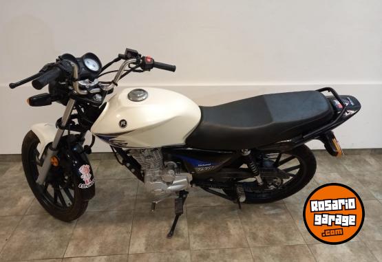 Motos - Motomel 150 2023 Nafta 11900Km - En Venta