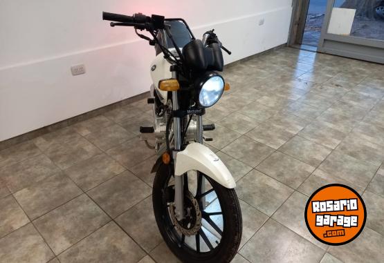 Motos - Motomel 150 2023 Nafta 11900Km - En Venta