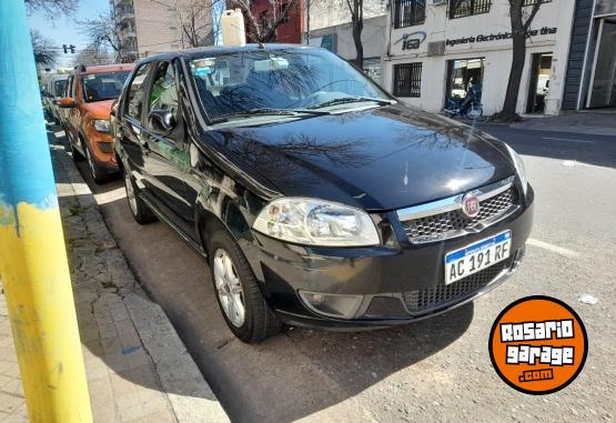 Autos - Fiat Siena 2018 GNC 90000Km - En Venta