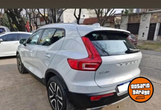 Camionetas - Volvo Xc 40 T4 AWD 2020 Nafta 105000Km - En Venta