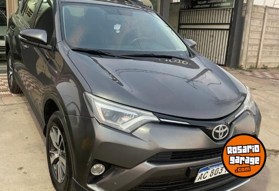 Autos - Toyota rav4 2018 Nafta 168000Km - En Venta