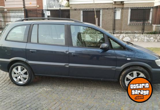 Autos - Chevrolet Zafira 2009 Nafta 183000Km - En Venta