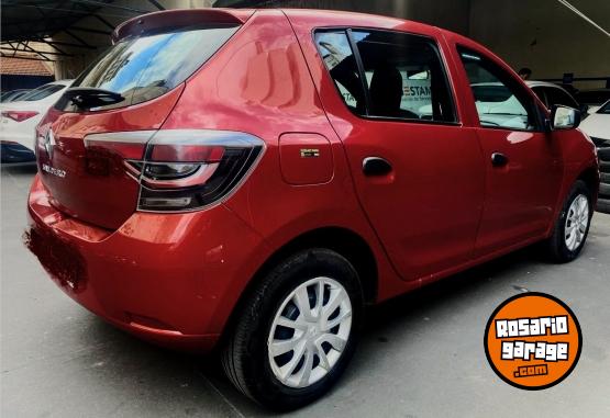 Autos - Renault Sendero entrada de gama 2023 Nafta 70000Km - En Venta