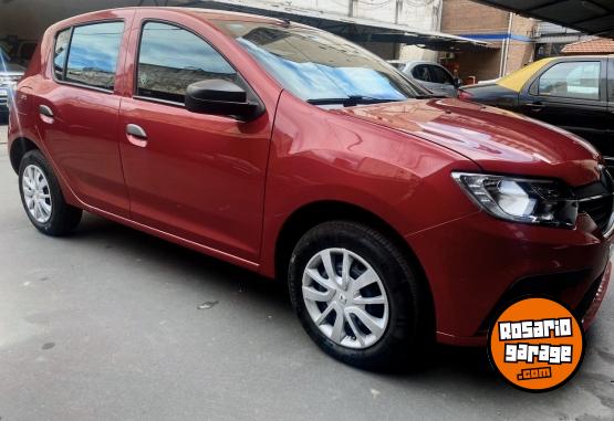 Autos - Renault Sendero entrada de gama 2023 Nafta 70000Km - En Venta