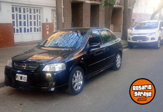 Autos - Chevrolet Astra 2011 GNC 83000Km - En Venta