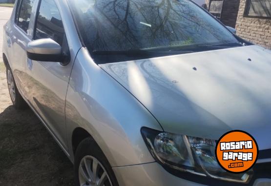 Autos - Renault Sandero 2019 Nafta 130000Km - En Venta