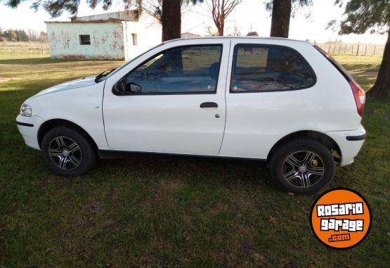 Autos - Fiat Palio 2003 Nafta 244000Km - En Venta