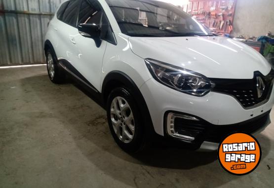 Autos - Renault Captur 2021 GNC 90000Km - En Venta