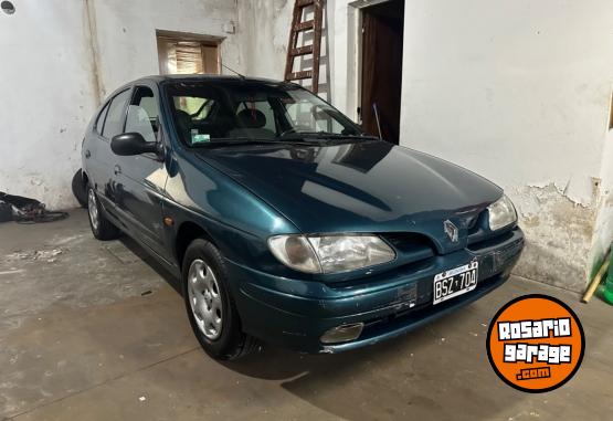 Autos - Renault Megane 5ptas 1998 Nafta  - En Venta