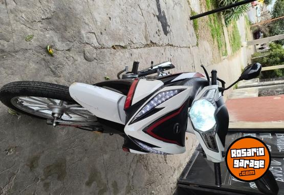 Motos - Gilera Smash 125cc 2022 Nafta 7000Km - En Venta