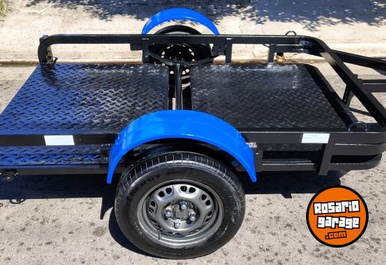 Accesorios para Autos - Trailer bajo bsculante - Marca TRAK - En Venta