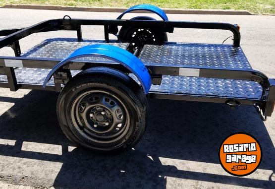 Accesorios para Autos - Trailer bajo bsculante - Marca TRAK - En Venta