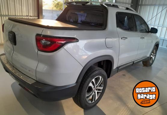 Camionetas - Fiat Toro volcano 2017 Diesel 135000Km - En Venta