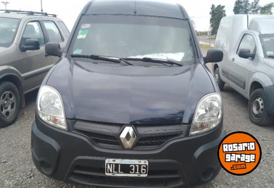 Utilitarios - Renault Kangoo 2013 GNC 152000Km - En Venta