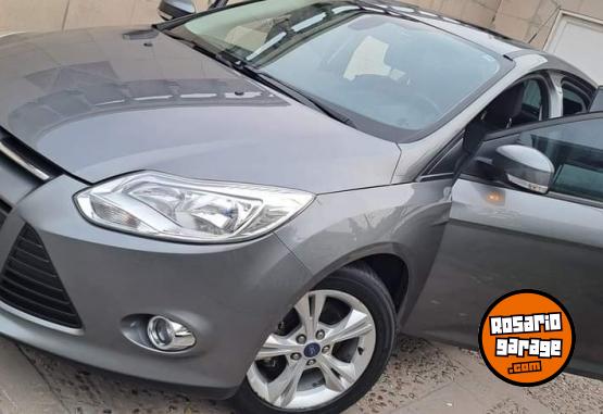 Autos - Ford Focus se plus 2015 Nafta 98000Km - En Venta