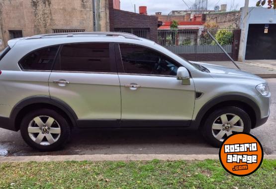 Autos - Chevrolet Captiva ltz 7plazas permu 2010 Diesel 196000Km - En Venta