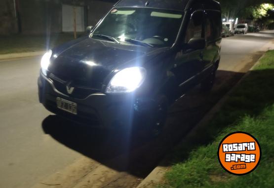 Utilitarios - Renault Kango 2014 Nafta 196000Km - En Venta