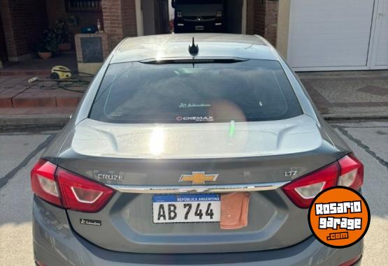 Autos - Chevrolet Cruze 2017 Nafta 88000Km - En Venta